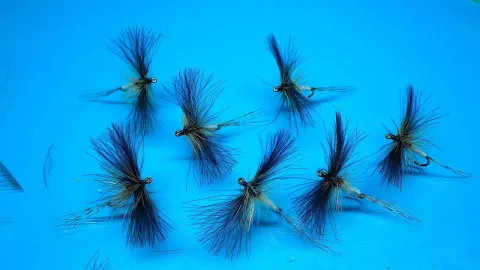 Video thumb for CDC Gnat/Spinner Large Mayfly